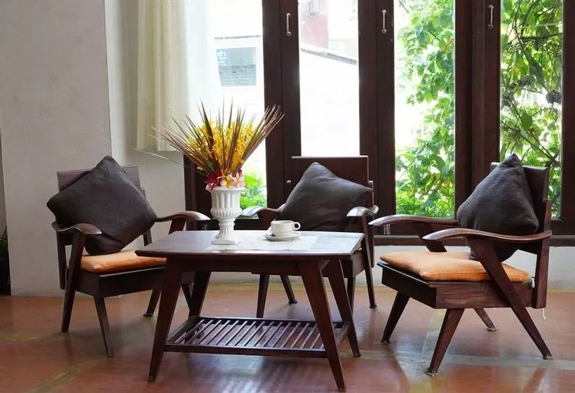 Fotos del hotel Bupa Montra:  18