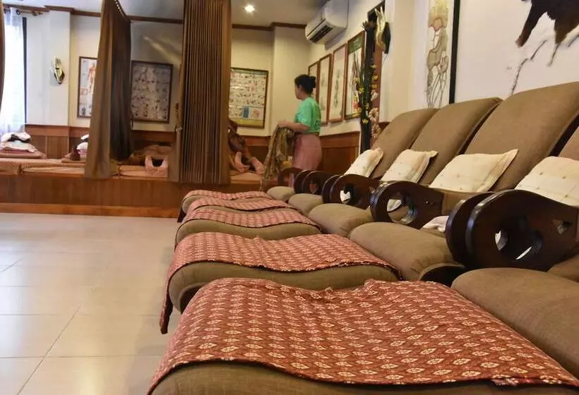 Fotos del hotel Lotus Paradise Resort:  10