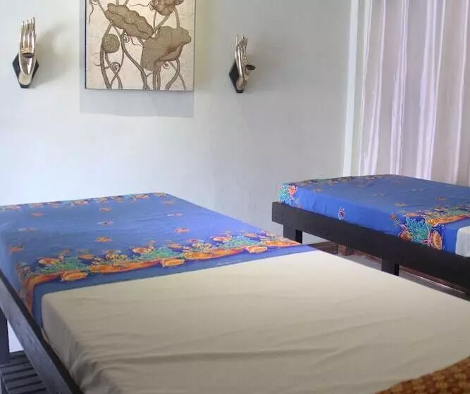 Fotos del hotel Lotus Paradise Resort:  5