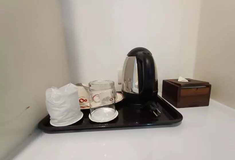 Fotos del hotel Patong Dynasty:  5