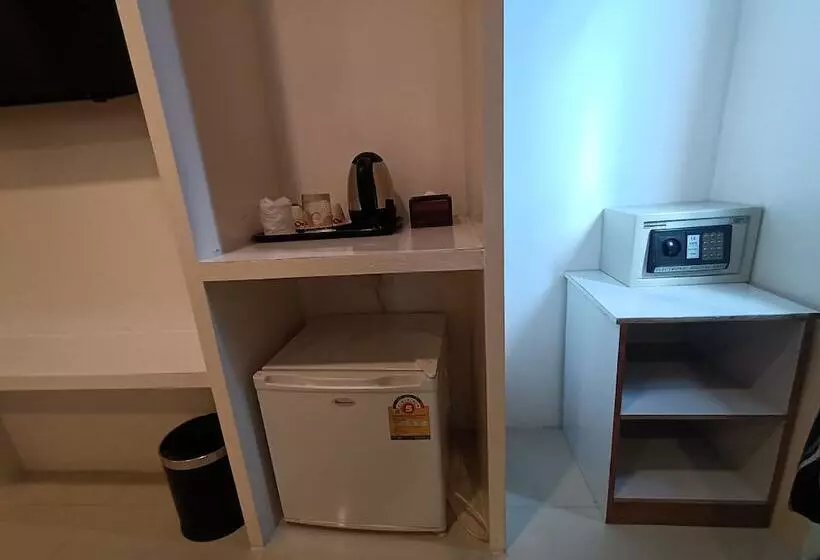 Fotos del hotel Patong Dynasty:  19