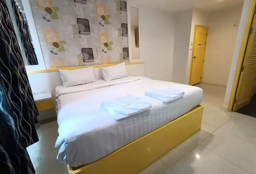 Fotos del hotel Patong Dynasty:  12