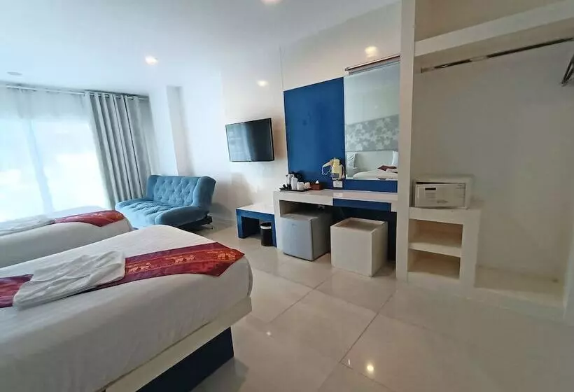 Fotos del hotel Patong Dynasty:  2