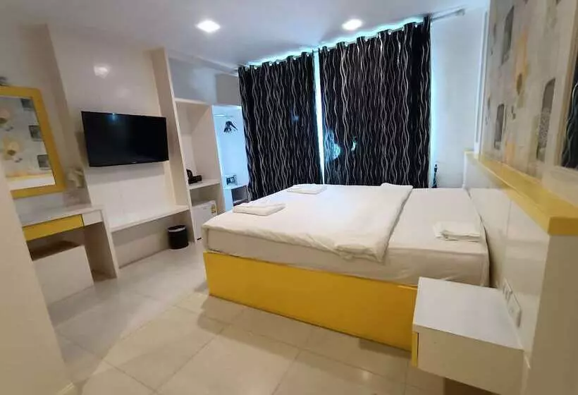 Fotos del hotel Patong Dynasty:  17