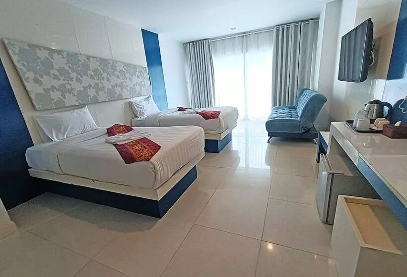 Fotos del hotel Patong Dynasty:  13