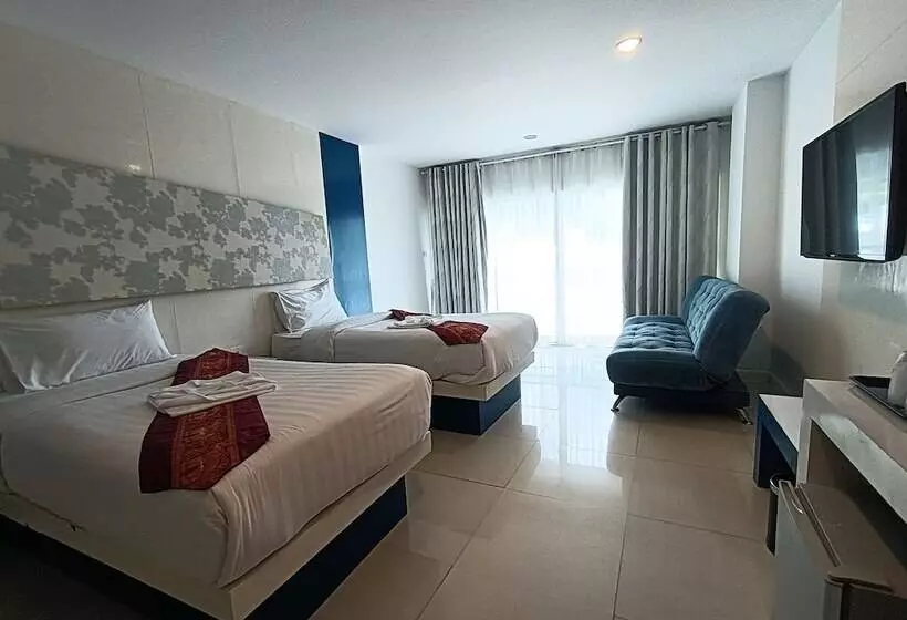 Fotos del hotel Patong Dynasty:  8