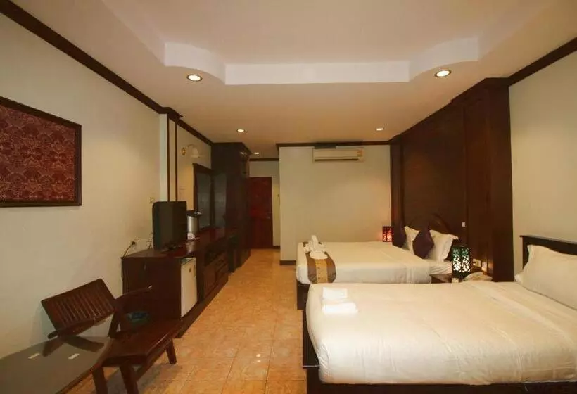 Fotos del hotel Baan Veerakit:  3