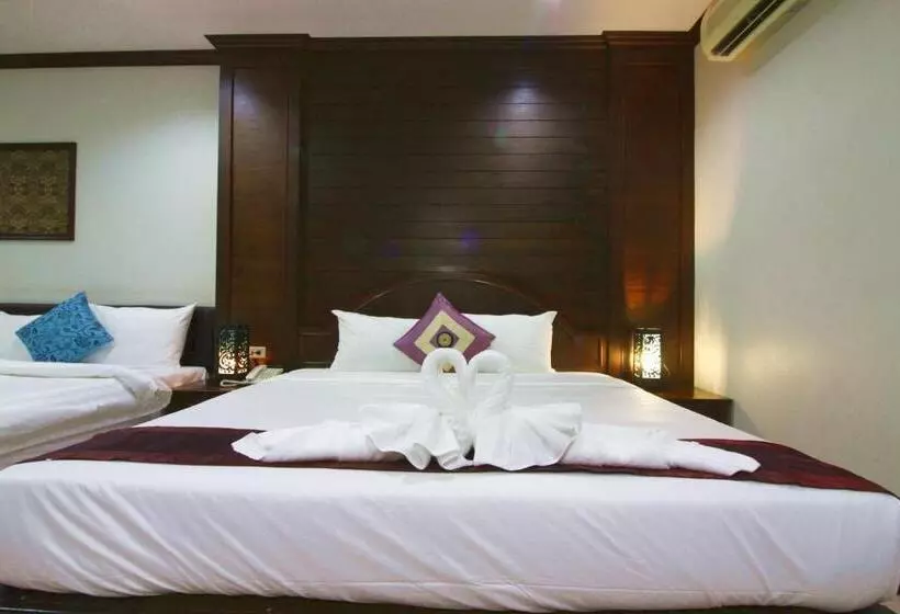 Fotos del hotel Baan Veerakit:  7