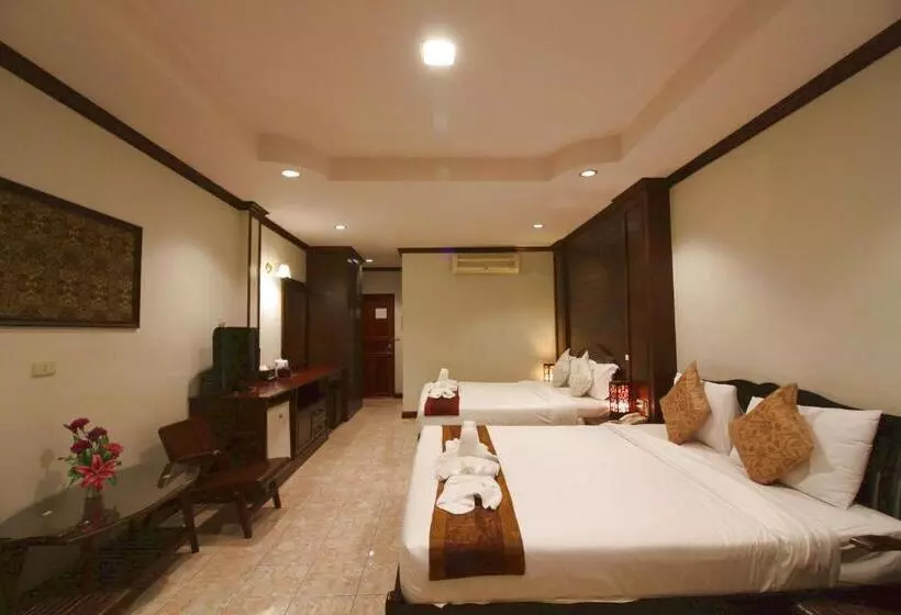 Fotos del hotel Baan Veerakit:  9