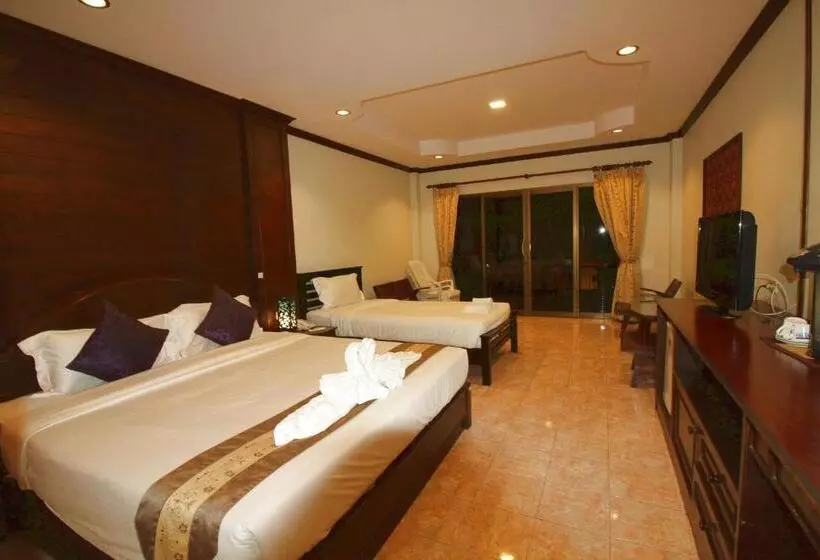 Fotos del hotel Baan Veerakit:  12