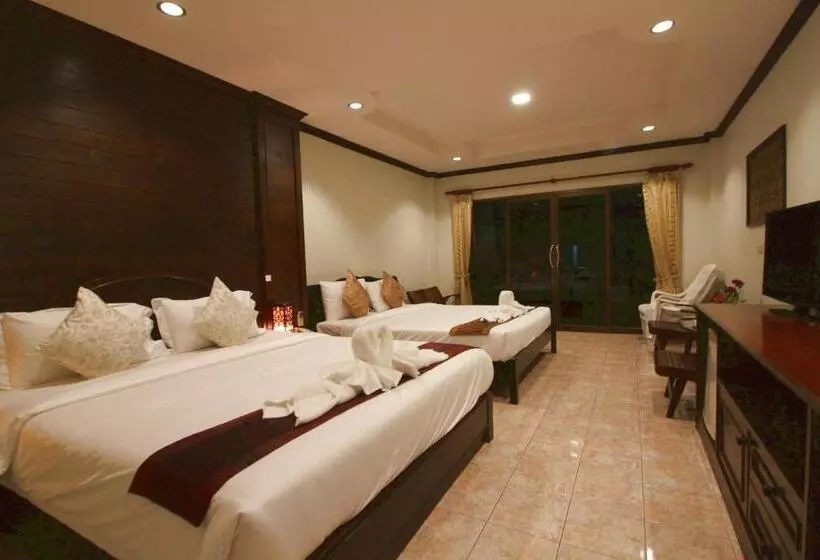 Fotos del hotel Baan Veerakit:  16