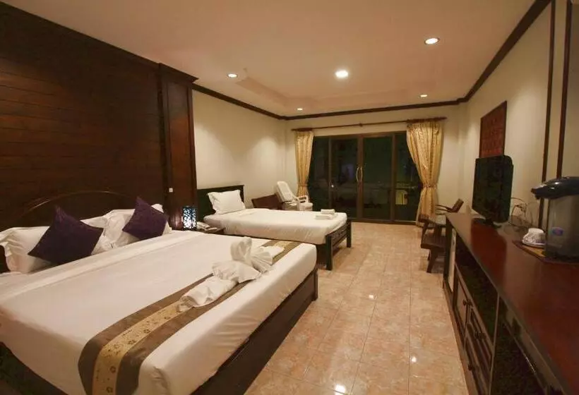 Fotos del hotel Baan Veerakit:  17