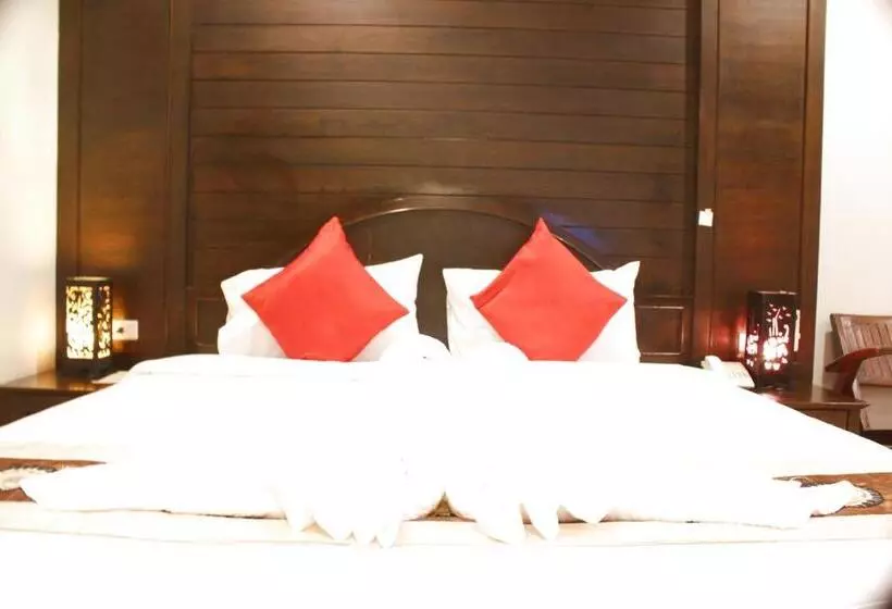 Fotos del hotel Baan Veerakit:  20