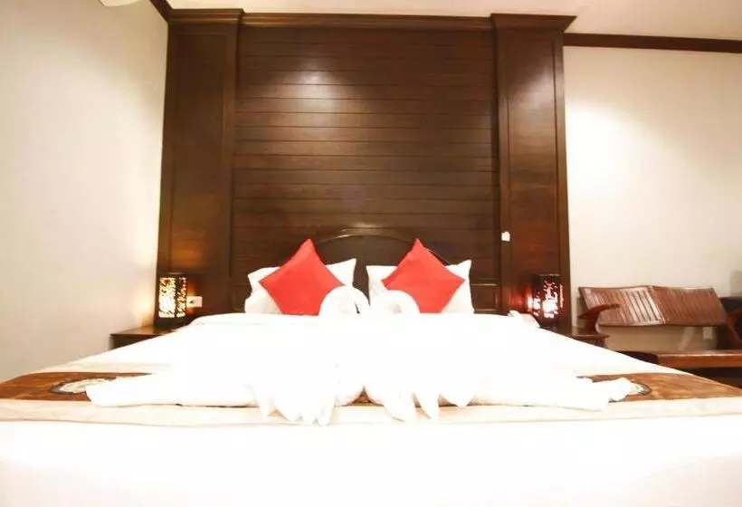 Fotos del hotel Baan Veerakit:  24