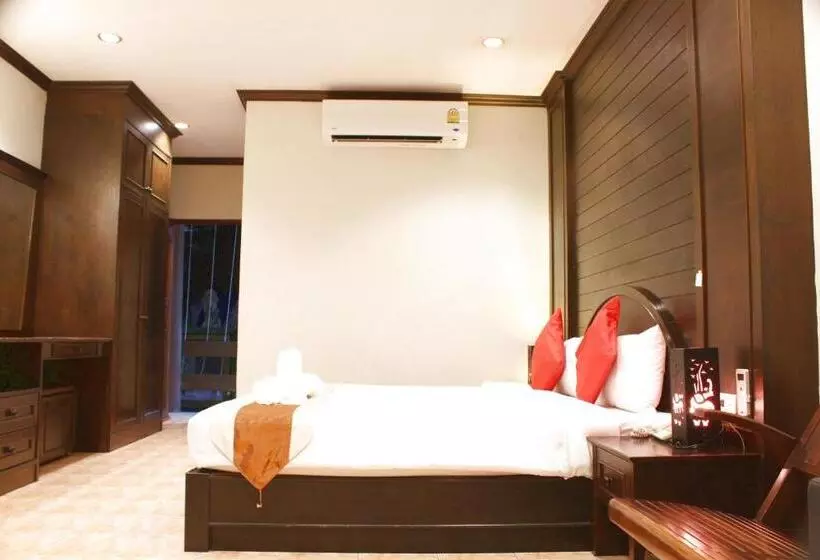 Fotos del hotel Baan Veerakit:  14