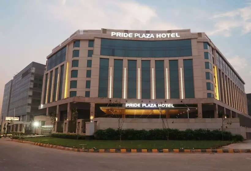 Fotos del hotel Pride Plaza , Aerocity New Delhi:  8