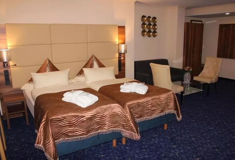 Fotos del hotel Grand  Empire:  22