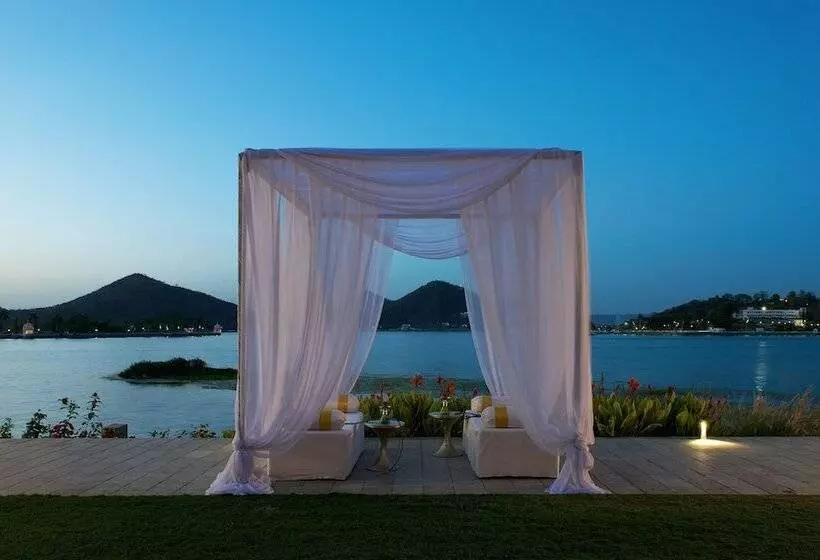 Fotos del hotel Lakend:  15