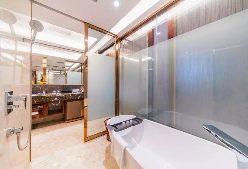 Fotos del hotel Ramada By Wyndham Huizhou South:  15