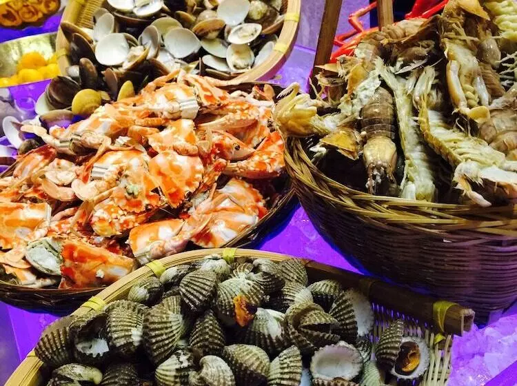 Fotos del hotel Ramada By Wyndham Huizhou South:  23