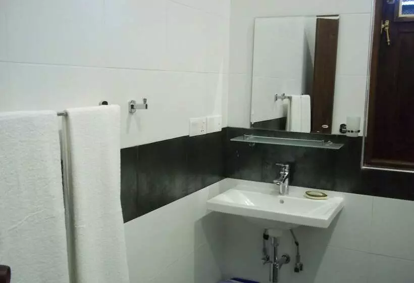 Fotos del hotel Sunrise Palace Negombo:  14