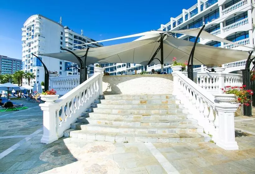 Fotos del hotel Chaika Beach Resort:  7