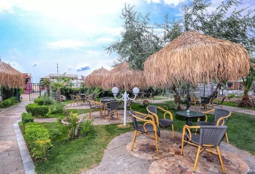 Fotos del hotel Chaika Beach Resort:  23