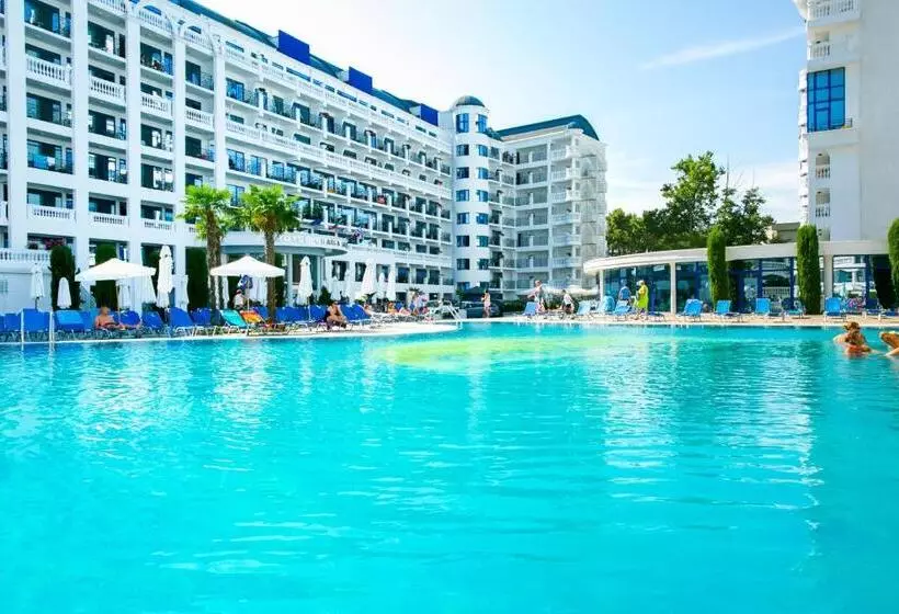 Fotos del hotel Chaika Beach Resort:  3