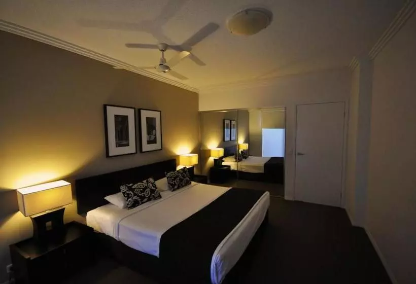 Fotos del hotel Chancellor Lakeside Apartments:  7