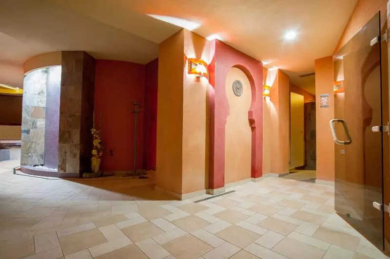 Fotos del hotel Magnus:  25