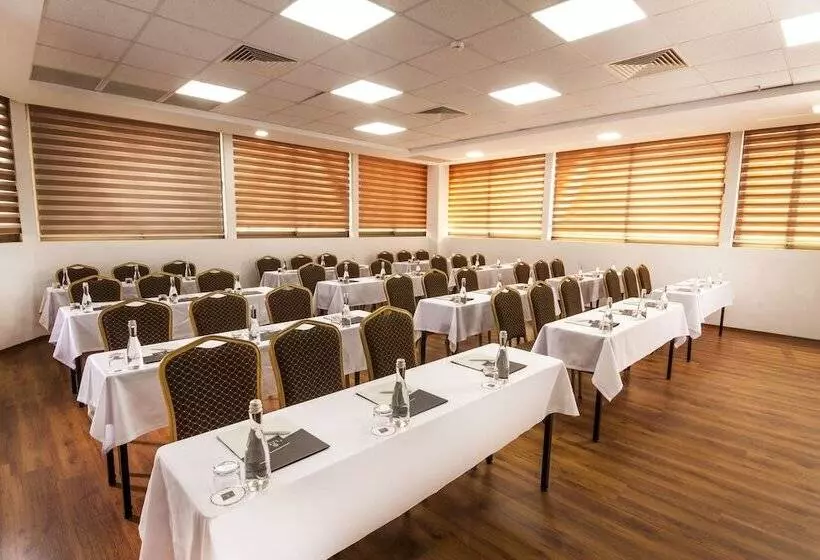 Fotos del hotel Elara:  14