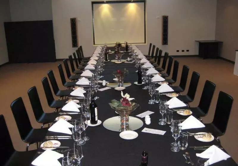 Fotos del hotel Mawson Lakes:  4