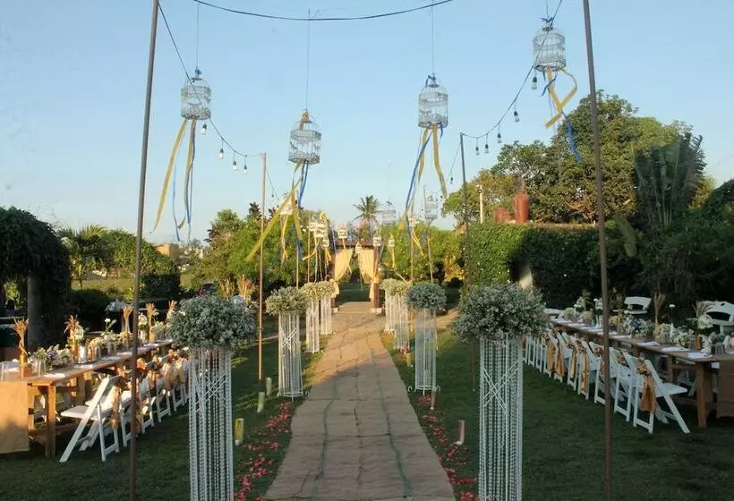 Fotos del hotel The Q Hotel & Restaurant:  12