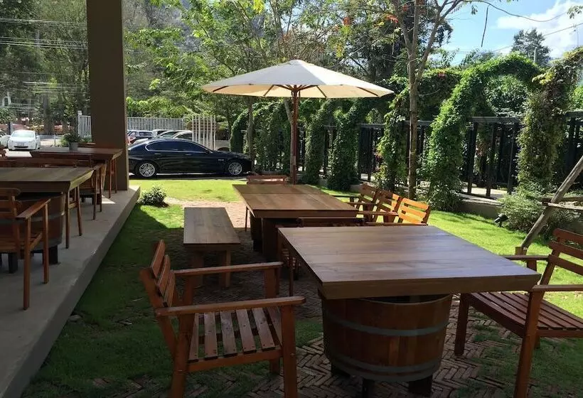 Fotos del hotel Prairie Hills Resort:  16