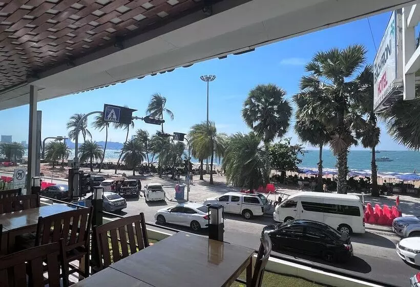 Fotos del hotel The Beach Front Resort Pattaya:  13