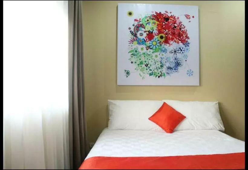 Fotos del hotel Maven Buncit:  4