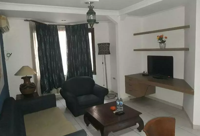 Fotos del hotel Maven Buncit:  8