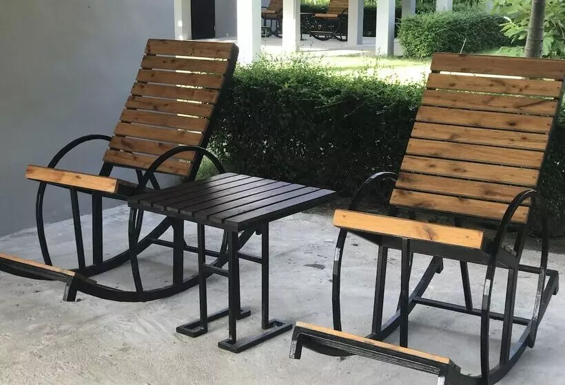 Fotos del hotel The Hip Resort @ Khao Lak:  10