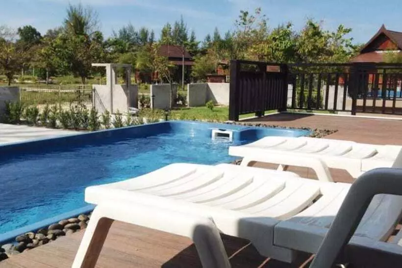 Fotos del hotel The Hip Resort @ Khao Lak:  13