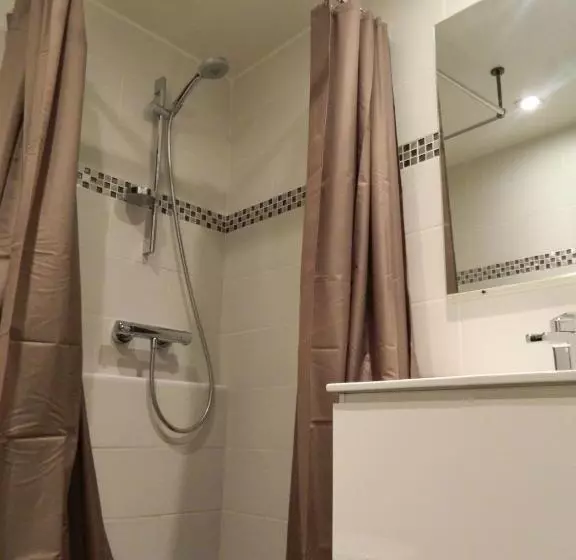 Fotos del hotel Modern's:  11