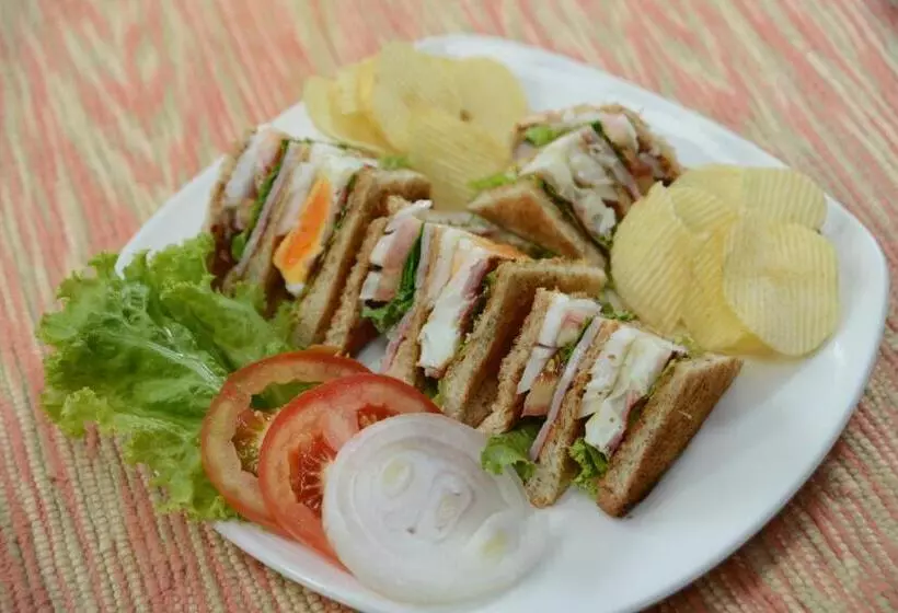 Fotos del hotel Sripat Guesthouse:  10