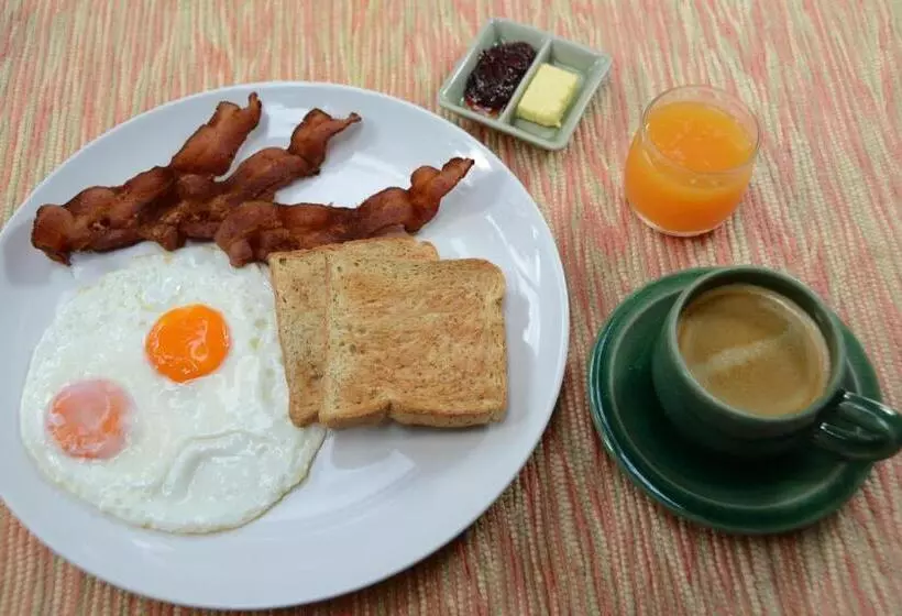 Fotos del hotel Sripat Guesthouse:  15