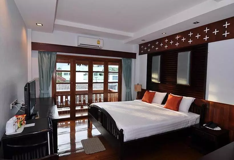 Fotos del hotel Sripat Guesthouse:  17