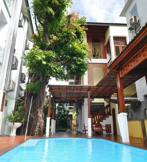 Fotos del hotel Sripat Guesthouse:  2