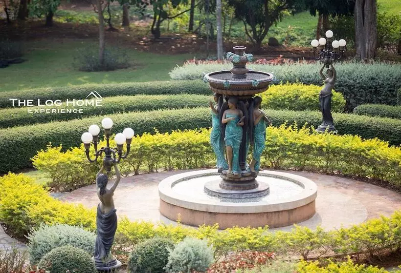 Fotos del hotel The Log Home Experience Khao Yai:  18