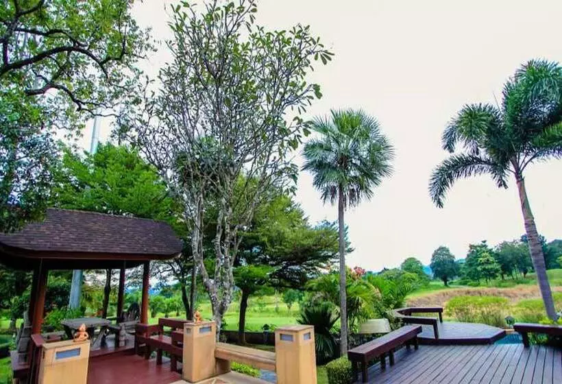 Fotos del hotel The Log Home Experience Khao Yai:  16