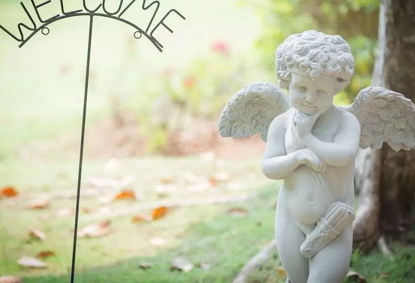 Fotos del hotel The Log Home Experience Khao Yai:  15