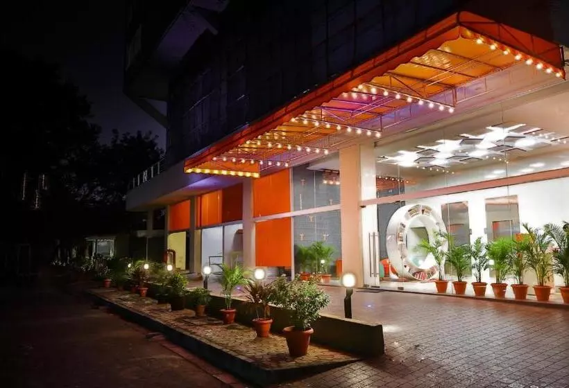 Fotos del hotel T24 Residency:  10