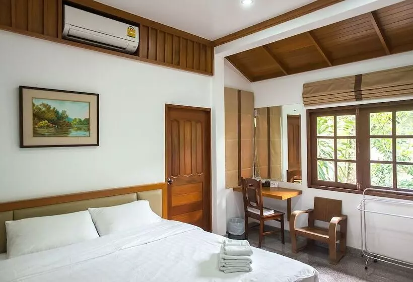 Fotos del hotel Tree Home Plus Home Stay:  16