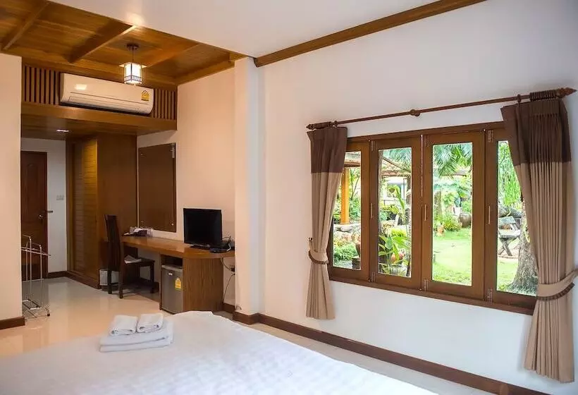 Tree Home Plus Home Stay Tree Home Plus Home Stay